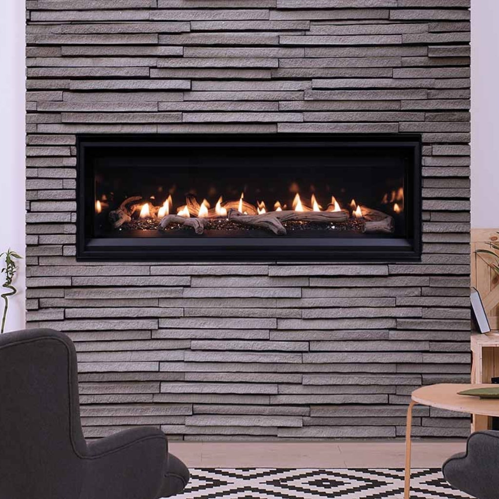 Superior DRL2045 45" Linear Direct Vent Gas Fireplace — Lifestyle